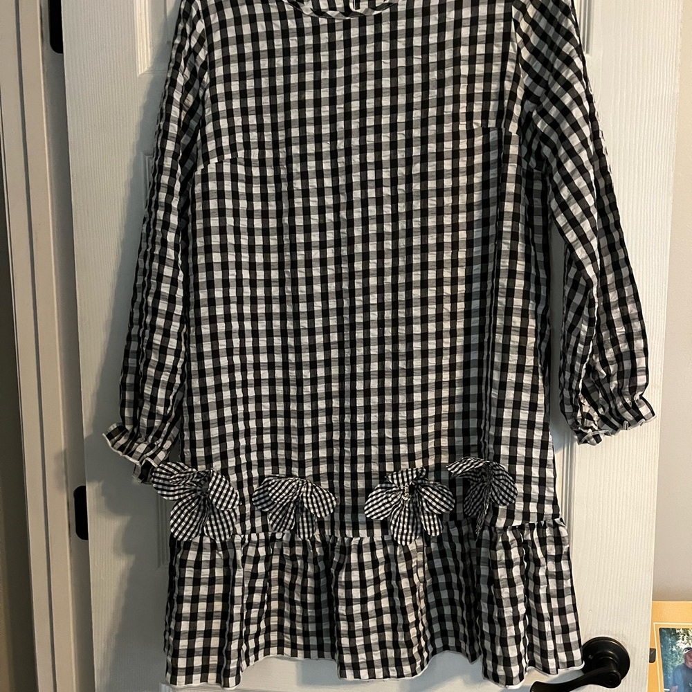 Elegant Black and White Checkered Women's Dress